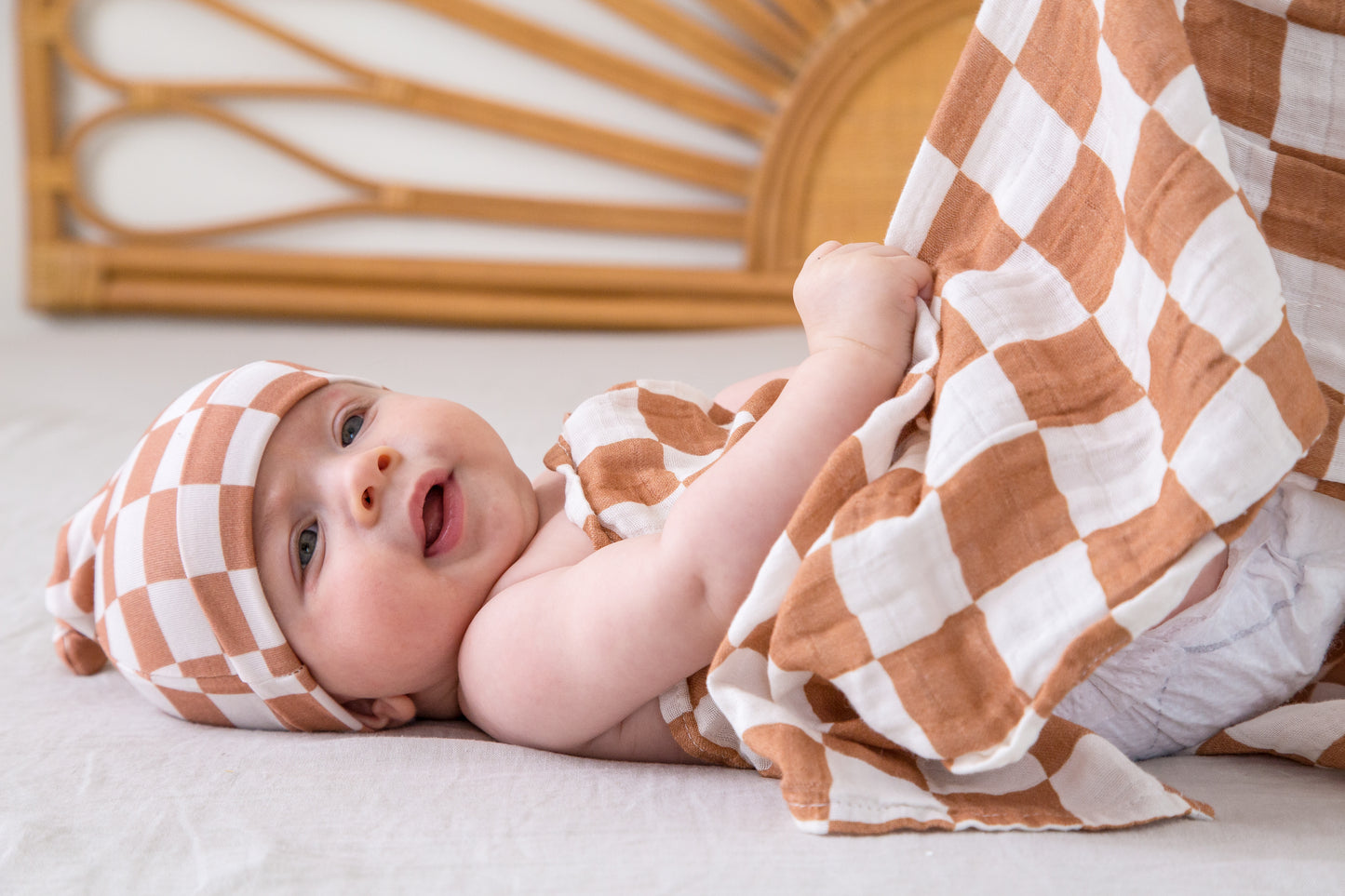 Organic Muslin Swaddle Set with Matching Beanie and Bow, Checkered Latte